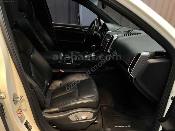 ÖZDOĞAN'dan PORSCHE CAYENNE 3.0 DİESEL BAYİ ÇIKIŞLI