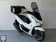 2025 ÇIKIŞLI AKSESUARLI HONDA PCX 125 DELUXE SIFIR GİBİ ÇİZİKSİZ