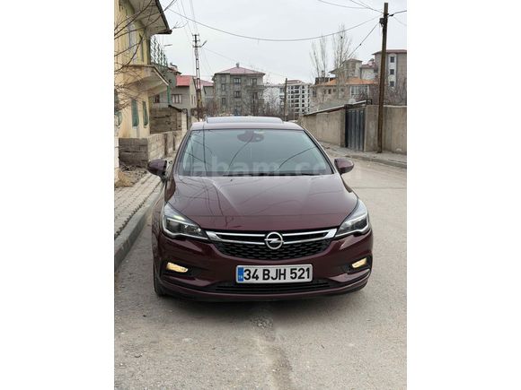 Sahibinden Sanrooflu Opel Astra 1.4 T Dynamic 2017 Model 
