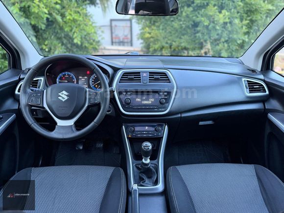 HATASIZ 2013 SUZUKİ SX4 S-CROSS 1.6 DIESEL GL+ SUNROFF LU
