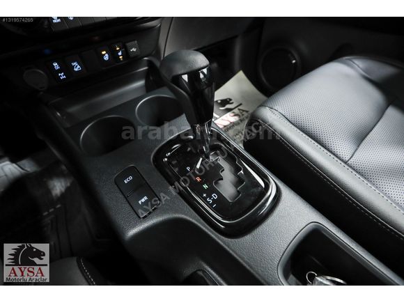 AYSA OTO'DAN 2025 MODEL HATASIZ TOYOTA HİLUX İNVİNCİBLE 2.4 4X4