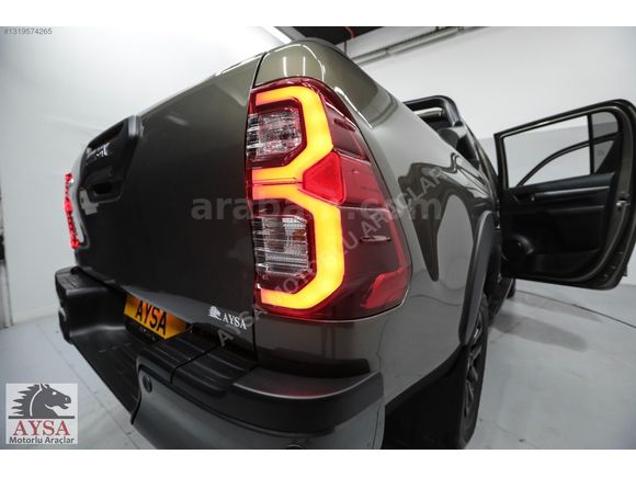 AYSA OTO'DAN 2025 MODEL HATASIZ TOYOTA HİLUX İNVİNCİBLE 2.4 4X4