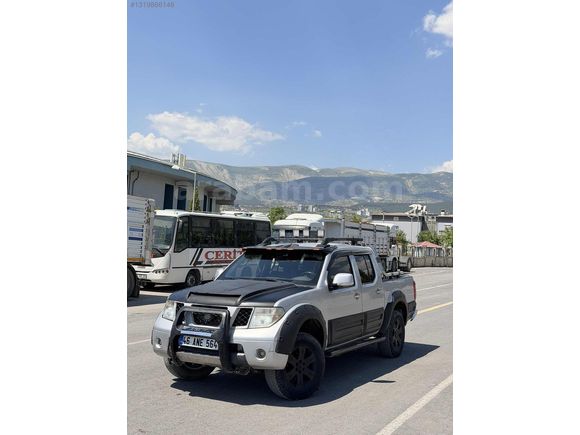 Ayaz autodan Navara 4x2 kredi kartı geçerlidir 12 taksit var