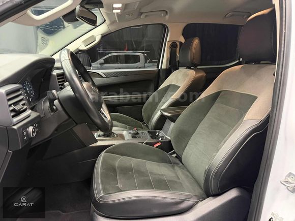 CARAT AUTO 2023 VW/AMAROK 3.0 TDI 4X4 %20 FATR BOYASIZ KÖR NOKTA