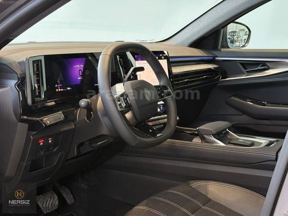2025 RENAULT AUSTRAL 1.3 TECHNO HYBRİD