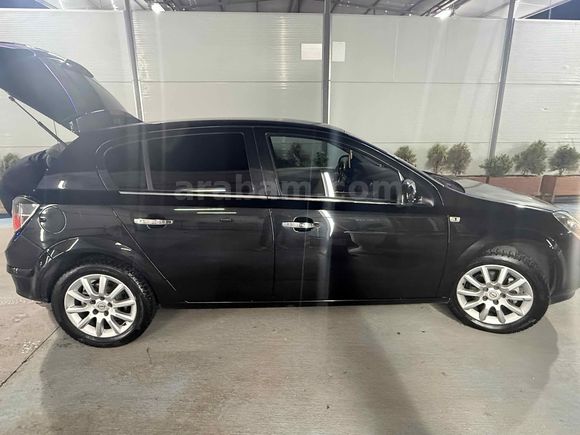 Sahibinden Opel Astra 1.3 CDTI Essentia Konfor 2012 Model
