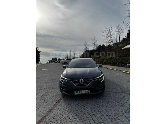 Sahibinden Renault Megane 1.3 TCe Icon 2023 Model 