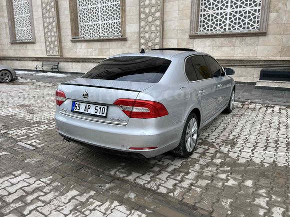 Sahibinden Skoda SuperB 1.6 TDI Elegance 2014 Model 