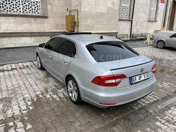 Sahibinden Skoda SuperB 1.6 TDI Elegance 2014 Model 