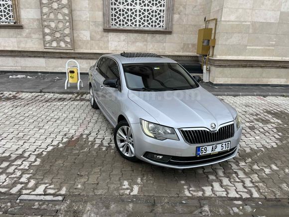 Sahibinden Skoda SuperB 1.6 TDI Elegance 2014 Model 