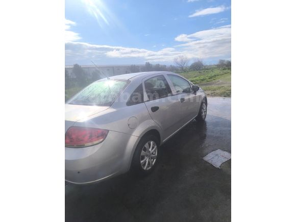 Sahibinden Fiat Linea 1.4 Fire Active 2009 Model  200.000 km Gri