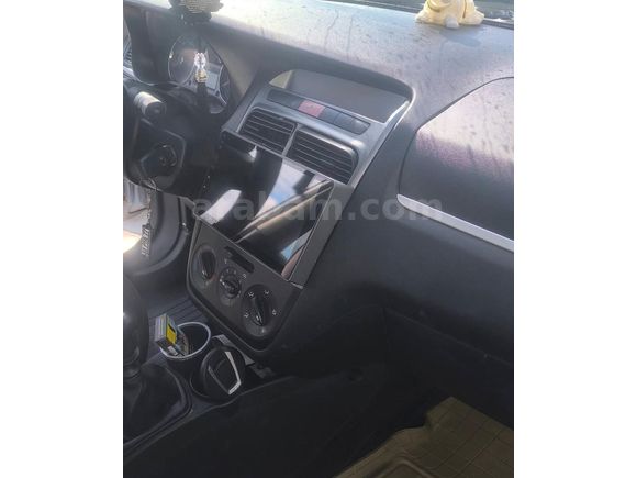 Sahibinden Fiat Linea 1.4 Fire Active 2009 Model  200.000 km Gri