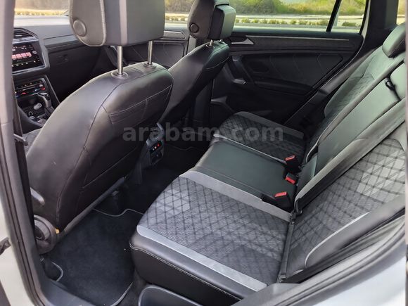 Sahibinden Volkswagen Tiguan 1.5 TSI R-Line 2022 Model 