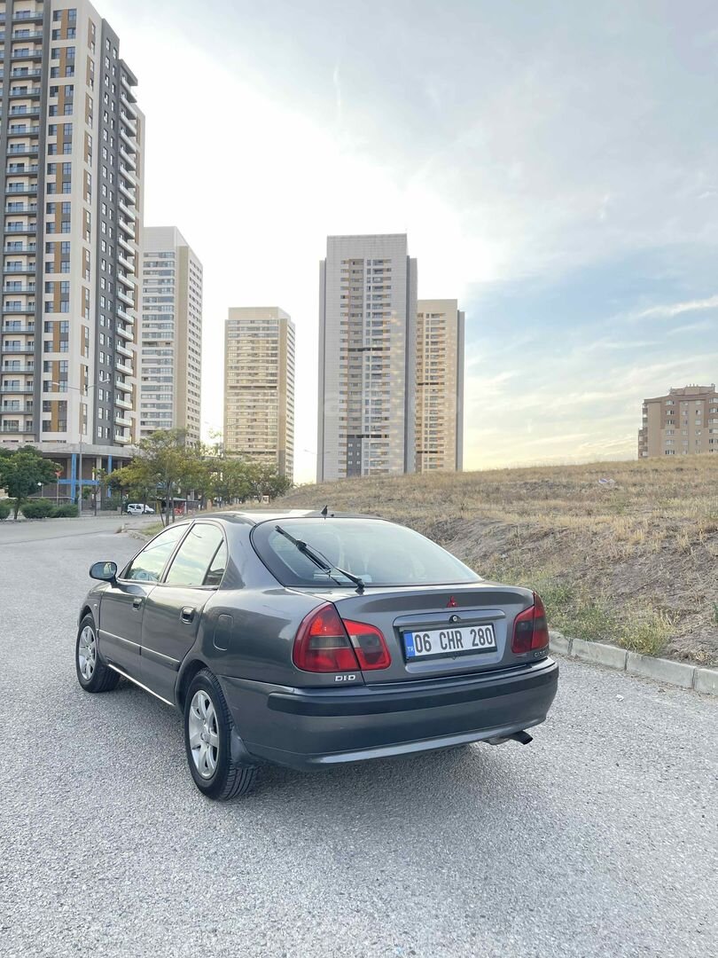 Sahibinden Mitsubishi Carisma 1.9 DI-D Avance 2004 Model 6