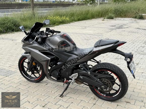 DURAN AUTO'DAN HASAR KAYITSIZ DÜŞÜK KM YAMAHA YZF R25