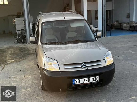 Citroen Berlingo 2006 model 2.0 HDİ
