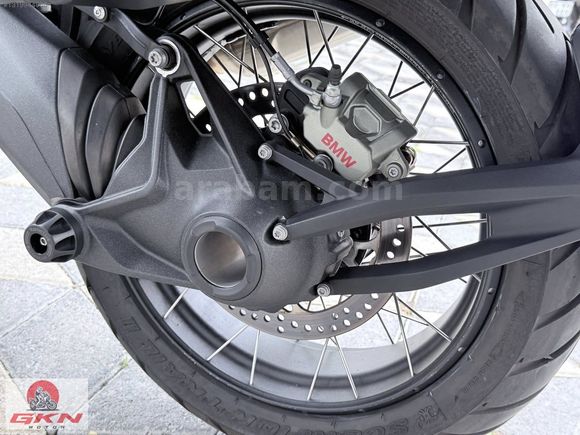 GKN MOTOR'DAN 2024 BMW R1300 GS TRIPLE BLACK TAKAS+ 12 TAKSİT