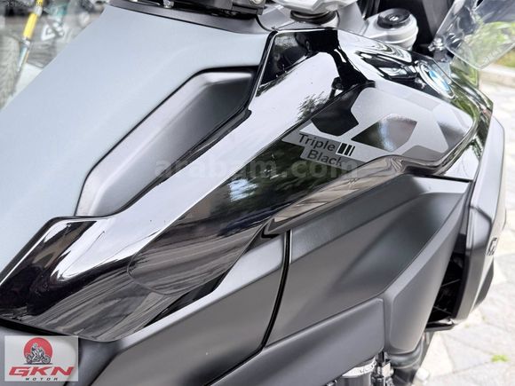 GKN MOTOR'DAN 2024 BMW R1300 GS TRIPLE BLACK TAKAS+ 12 TAKSİT