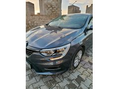 Sahibinden Renault Megane 1.3 TCe Joy Comfort 2022 Mode TEMİZ BOYASIZ DEĞİŞENSİZ  21000 DE AİLE ARACI           Dl