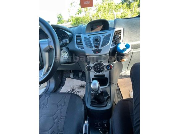 Sahibinden Ford Fiesta 1.4 TDCi Trend 2012 Model  220.710 km Gri