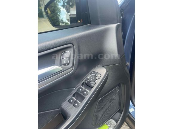 Sahibinden Ford Kuga 1.5 EcoBlue Titanium 2021 Model Düzce 93000 km Mavi