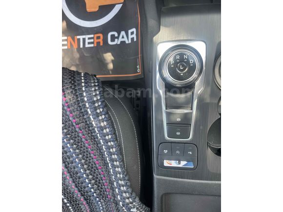 Sahibinden Ford Kuga 1.5 EcoBlue Titanium 2021 Model Düzce 93000 km Mavi