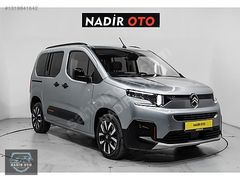 2025 BERLİNGO 1.5 MAX XTR EN FULL CAM TAVAN HATASIZ K.K GEÇERLİD