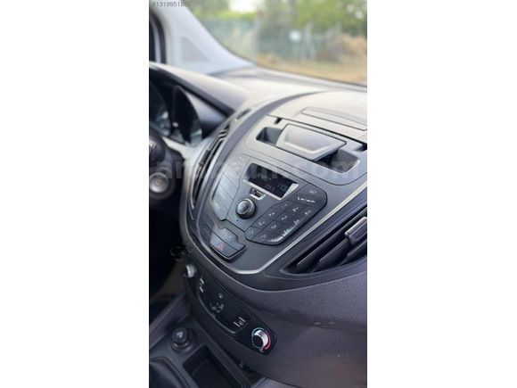 FABRİKASYON OTOMOBİL RUHSATLI DEĞİŞENSİZ COURİER