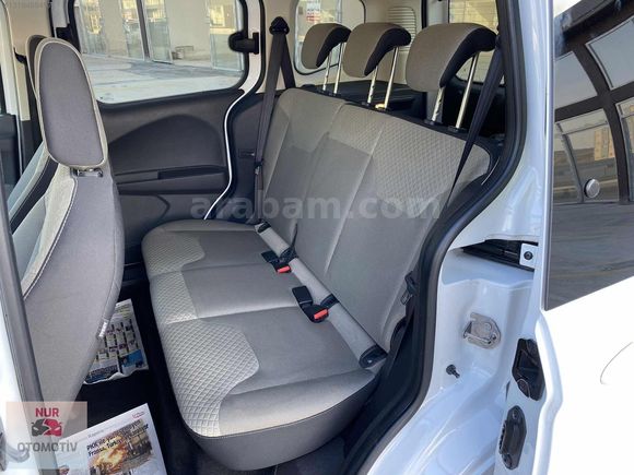 2021-SERVİS-BAKIMLI-OTOMOBİL-RUHSATLI-TİTANİUM-FULL-PAKET-