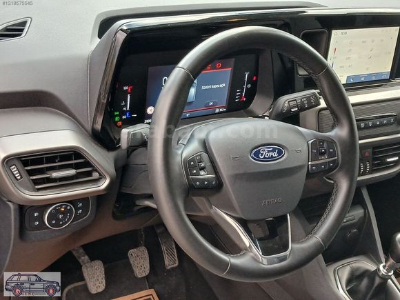 FIRSAT ARAC GENÇ OTOMOTİVDEN BOYASIZ 29.000 KM TITANIUM COURIER