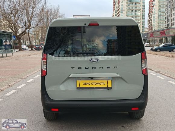 FIRSAT ARAC GENÇ OTOMOTİVDEN BOYASIZ 29.000 KM TITANIUM COURIER