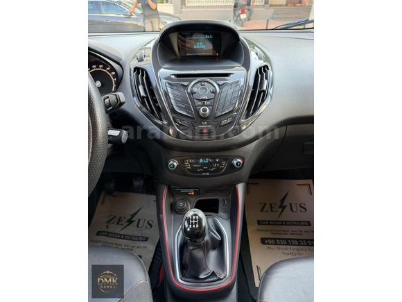 DMK GARAJ'DAN FORD TOURNEO COURİER BLACK LİNE