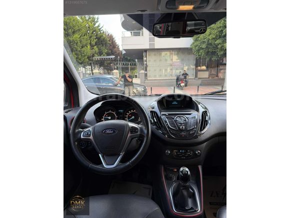 DMK GARAJ'DAN FORD TOURNEO COURİER BLACK LİNE