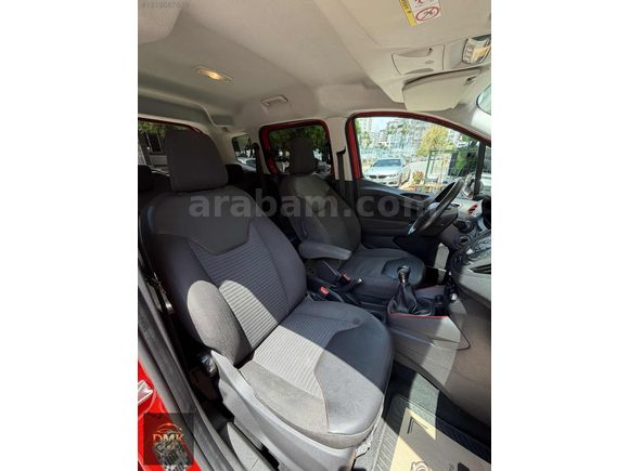 DMK GARAJ'DAN FORD TOURNEO COURİER BLACK LİNE