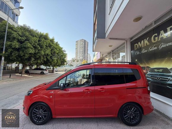 DMK GARAJ'DAN FORD TOURNEO COURİER BLACK LİNE