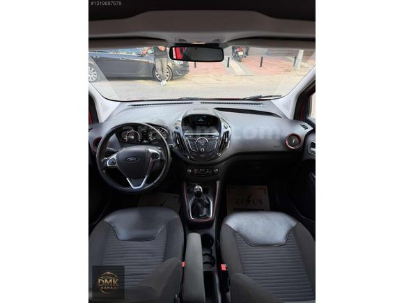 DMK GARAJ'DAN FORD TOURNEO COURİER BLACK LİNE