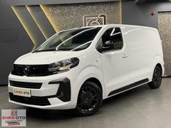 ENES OTOdan_2025 VIVARO 2.0 TD AT8 OTM ULTİMATE_37.000KM_BOYASIZ