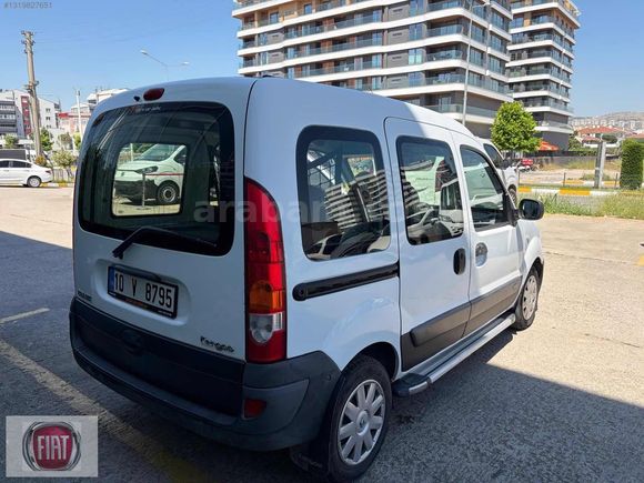 KARAHALLILAR A.Ş'2012 RENAULT KANGOO 1.5 DCI CLASSİC