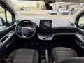 FIRSAT ARACI 2021 COMBO 1.5 130 BG OTOMOTİK CAM TAVANLI