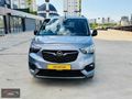 FIRSAT ARACI 2021 COMBO 1.5 130 BG OTOMOTİK CAM TAVANLI