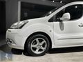 2014 MODEL MULTİSPACE 205 BİN KM DE BOYASIZ CAM TAVANLI ÇİZİKSİZ