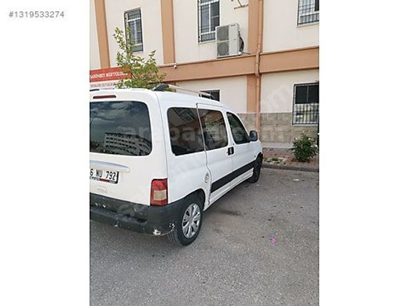 AKOĞLUN'DAN 2005 MODEL CİTROEN BERLİNGO KUSURSUZ TEMİZLİKTE