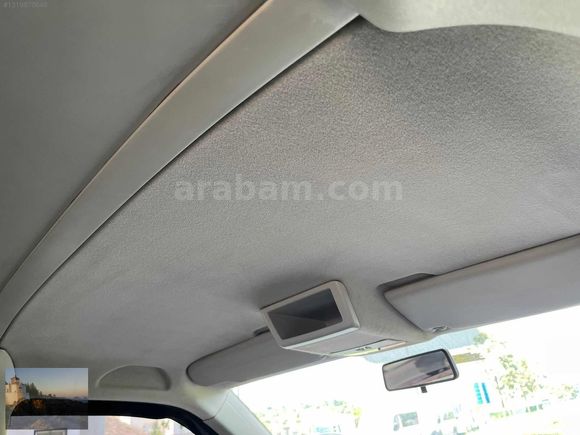İLK SAHIBINDEN EMSALSIZ TEMIZLIKTE 1.9TDİ 105/LİK