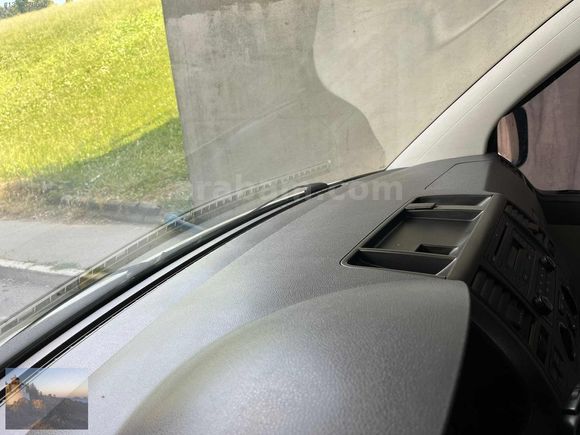İLK SAHIBINDEN EMSALSIZ TEMIZLIKTE 1.9TDİ 105/LİK