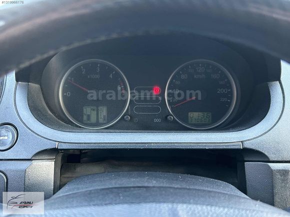 AYDINLI OTOMOTİV -2005 FİESTA 1.4TDCİ CAM KOLTUK İŞLİ 3+1