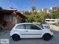 AYDINLI OTOMOTİV -2005 FİESTA 1.4TDCİ CAM KOLTUK İŞLİ 3+1