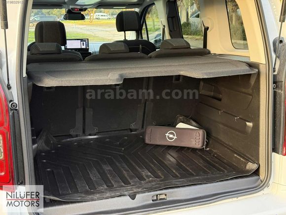 2024 BOYASIZ OPEL COMBO 1.5 D ULTİMATE CAM TAVANLI %20 FATURALI