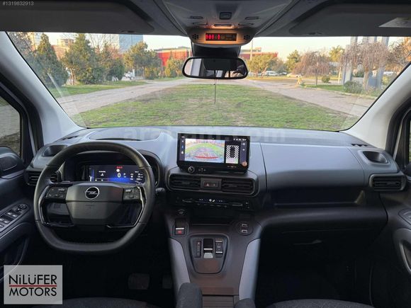 2024 BOYASIZ OPEL COMBO 1.5 D ULTİMATE CAM TAVANLI %20 FATURALI