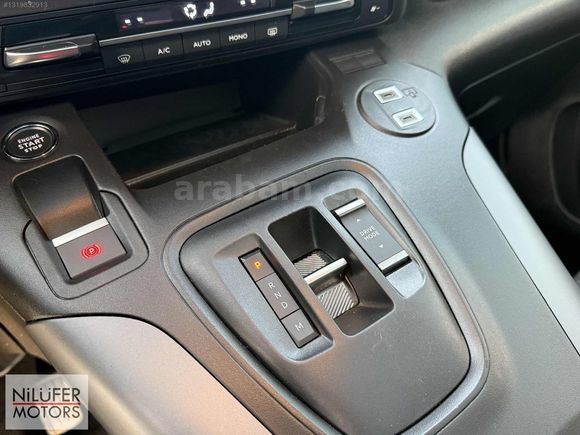 2024 BOYASIZ OPEL COMBO 1.5 D ULTİMATE CAM TAVANLI %20 FATURALI
