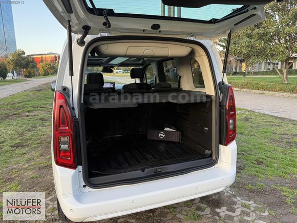 2024 BOYASIZ OPEL COMBO 1.5 D ULTİMATE CAM TAVANLI %20 FATURALI